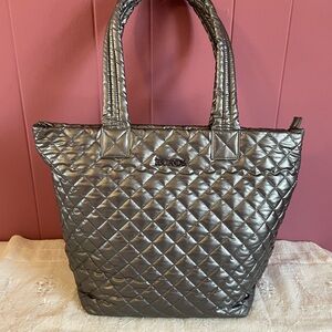 HSITANDY Metallic (pewter) Quilted Tote. Like new.
